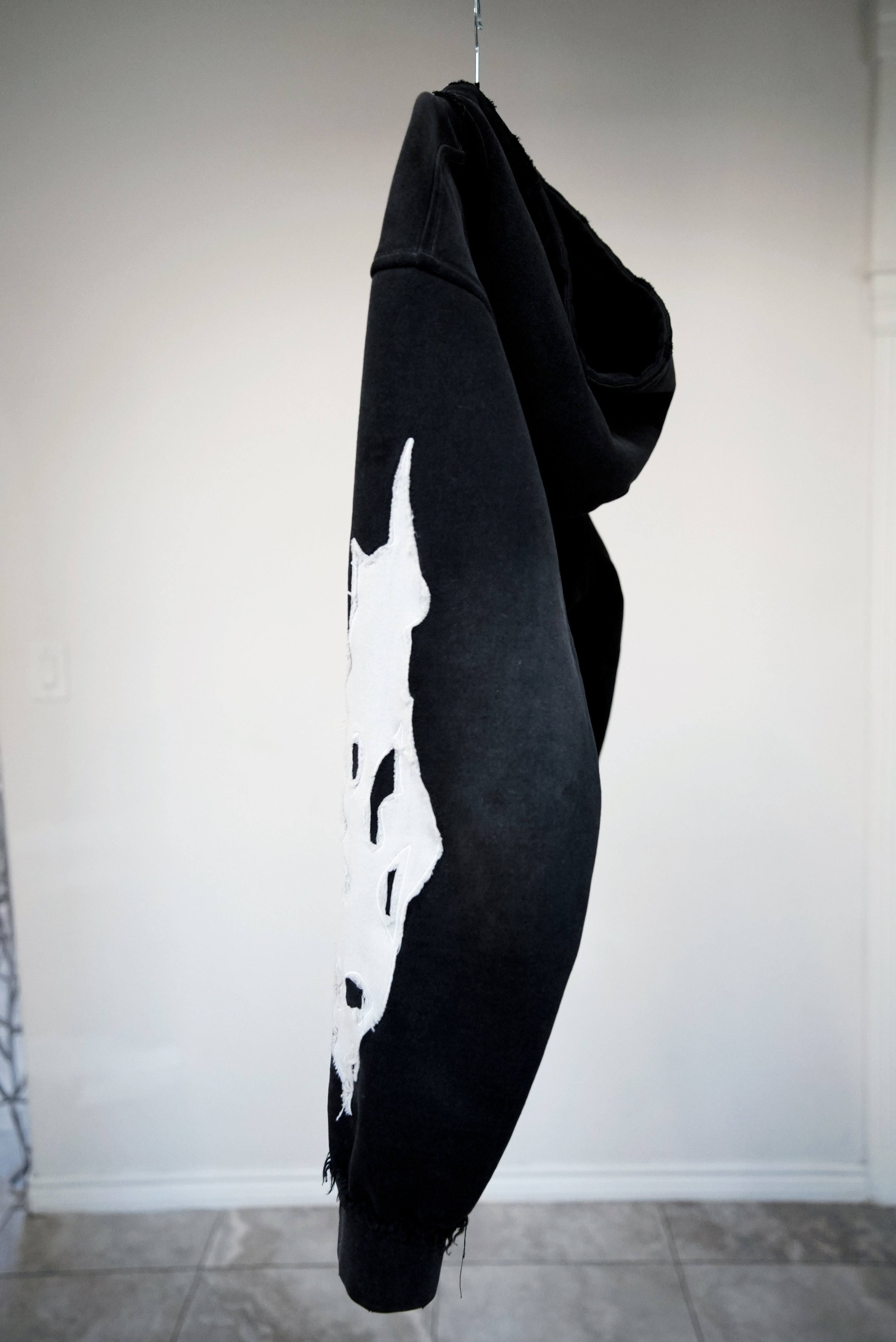 “I ❤️ ONW” ZIP-UP PRE ORDER